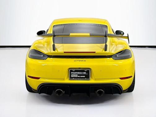 2025 Porsche 718 Cayman GT4 RS