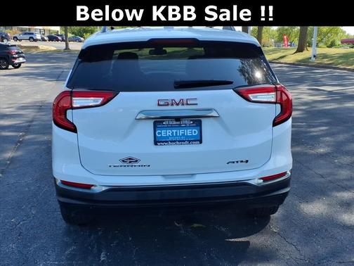 2023 GMC Terrain AWD AT4