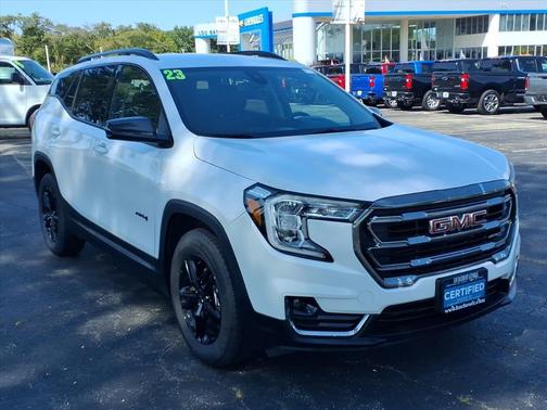 2023 GMC Terrain AWD AT4
