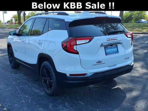 2023 GMC Terrain AWD AT4