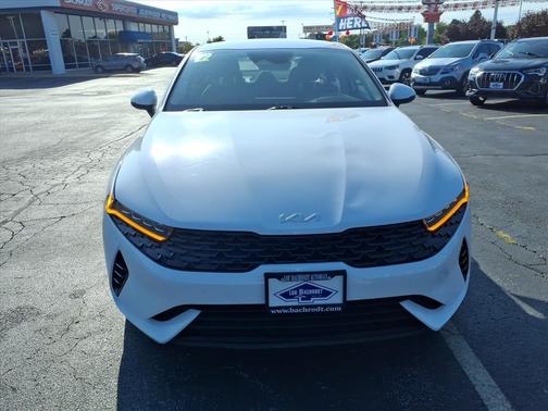 2022 Kia K5 LX