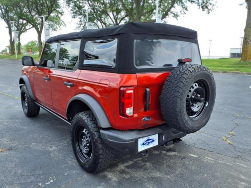 2022 Ford Bronco Black Diamond