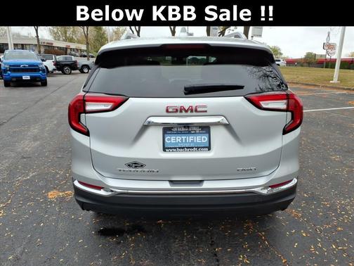 2022 GMC Terrain SLT