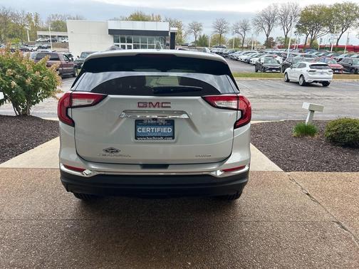 2022 GMC Terrain SLT