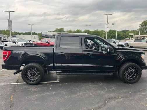 Agate Black Metallic 2022 Ford F-150 XLT