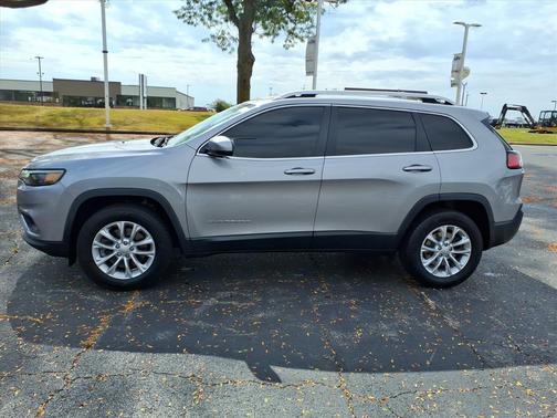 2019 Jeep Cherokee Latitude