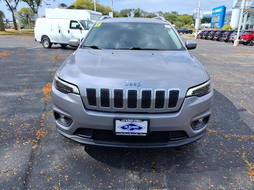 2019 Jeep Cherokee Latitude