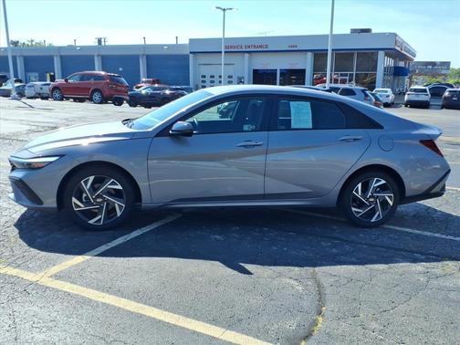 2025 Hyundai ELANTRA Sport