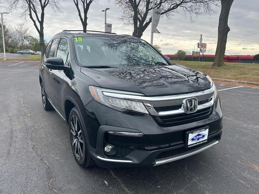 2019 Honda Pilot Touring 8-Passenger