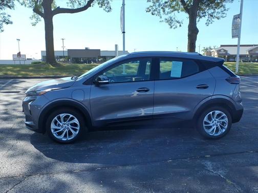2023 Chevrolet Bolt EUV FWD LT