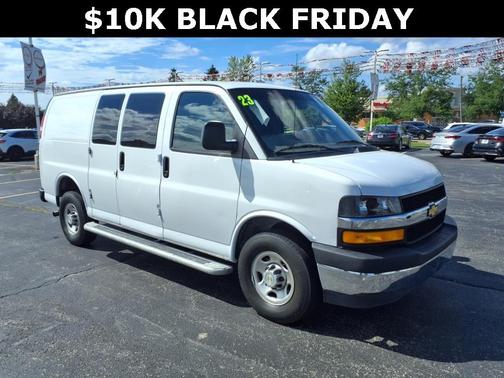 2022 Chevrolet Express 2500 RWD 2500 Regular Wheelbase WT