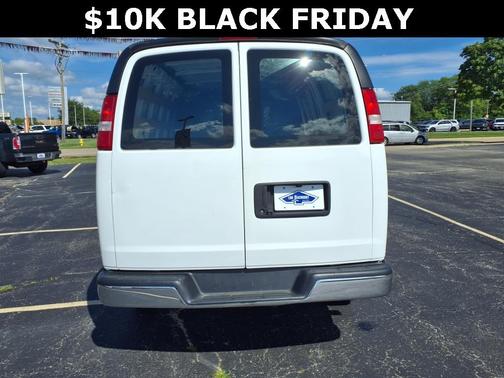 2022 Chevrolet Express 2500 RWD 2500 Regular Wheelbase WT