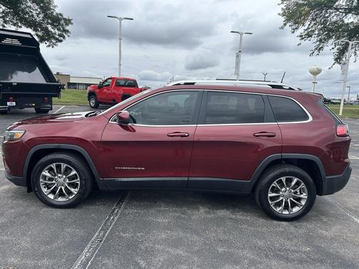 Velvet Red Pearlcoat 2019 Jeep Cherokee Latitude Plus