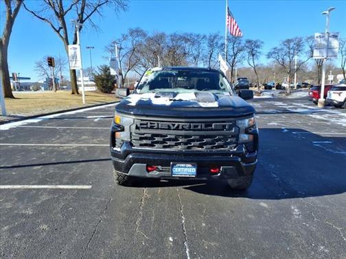 2022 Chevrolet Silverado 1500 Custom Trail Boss