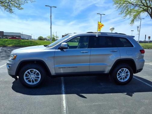 2020 Jeep Grand Cherokee Laredo