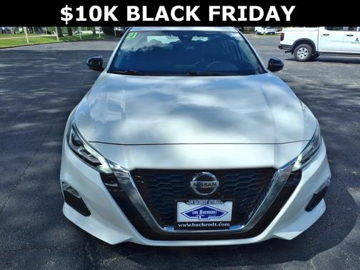 2021 Nissan Altima SR VC-Turbo FWD