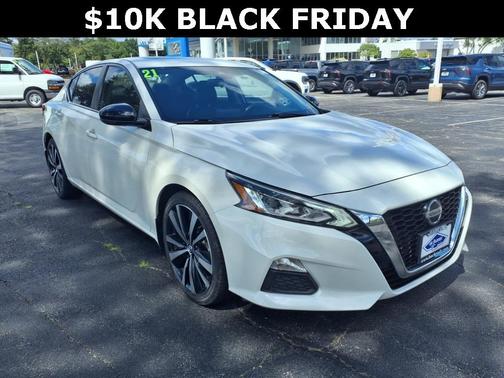 2021 Nissan Altima SR VC-Turbo FWD