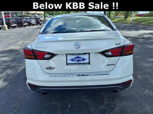 2021 Nissan Altima SR VC-Turbo FWD