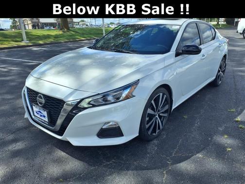 2021 Nissan Altima SR VC-Turbo FWD