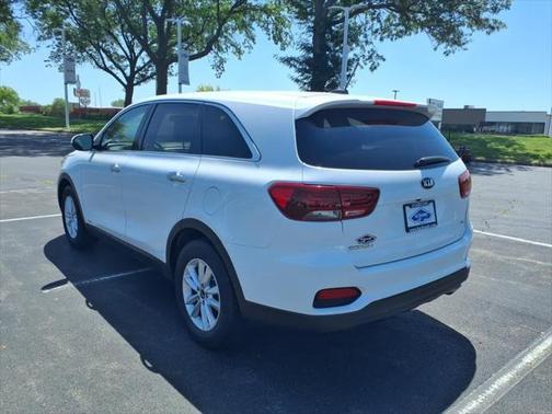 2020 Kia Sorento LX