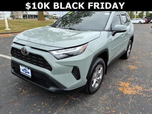 2023 Toyota RAV4 XLE