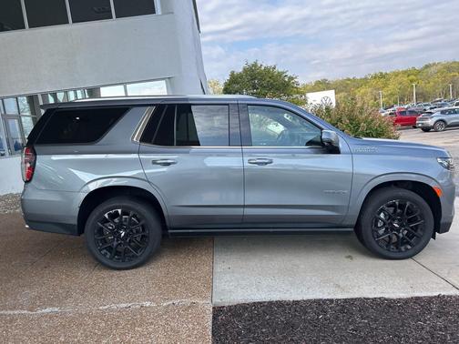 2022 Chevrolet Tahoe 4WD High Country