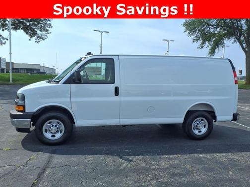 2025 Chevrolet Express 2500 RWD 2500 Regular Wheelbase WT