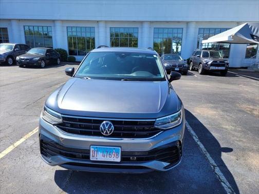 2023 Volkswagen Tiguan 2.0T SE R-Line Black 4MOTION