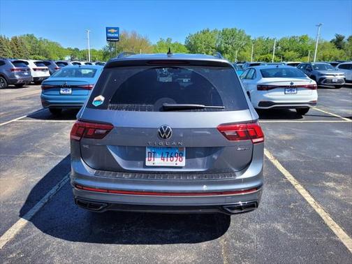2023 Volkswagen Tiguan 2.0T SE R-Line Black 4MOTION