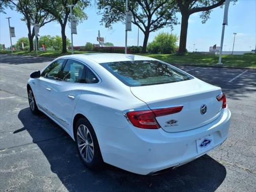 2018 Buick LaCrosse Essence