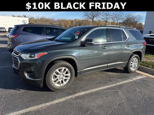 2021 Chevrolet Traverse LT Cloth