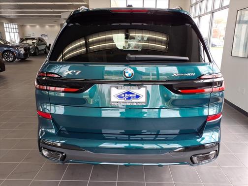 2027 BMW X7 xDrive40i
