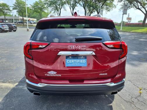 2020 GMC Terrain SLT