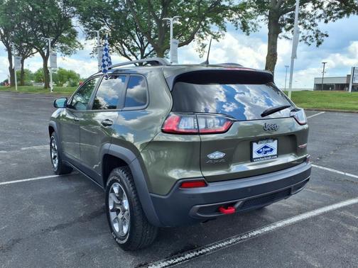 2019 Jeep Cherokee Trailhawk