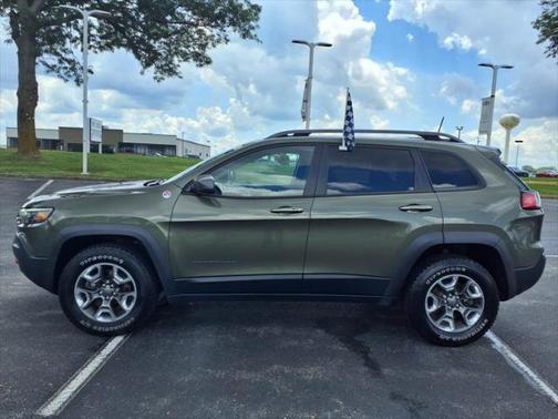 2019 Jeep Cherokee Trailhawk