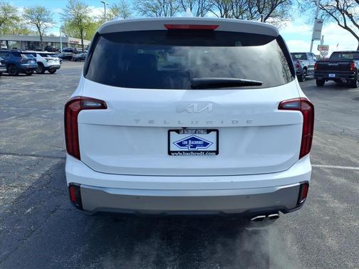 Glacial White Pearl 2025 Kia Telluride S