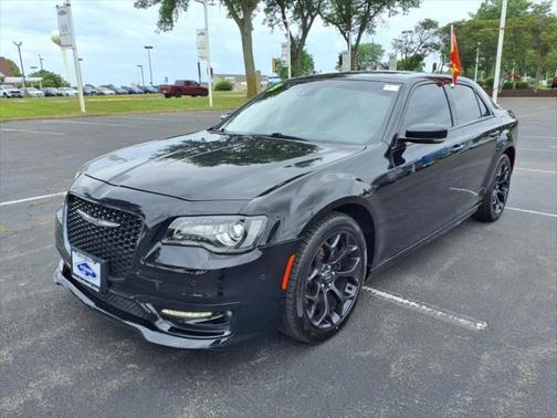 2019 Chrysler 300 S
