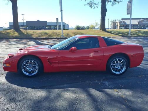 2001 Chevrolet Corvette Base