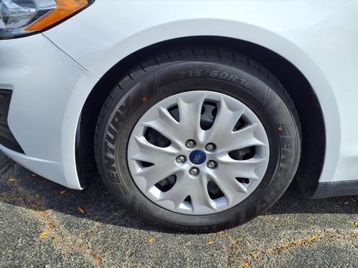 2020 Ford Fusion S