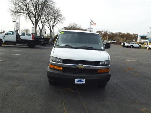 2020 Chevrolet Express 3500 RWD 3500 Extended Wheelbase WT