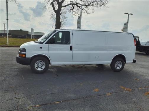 2020 Chevrolet Express 3500 RWD 3500 Extended Wheelbase WT