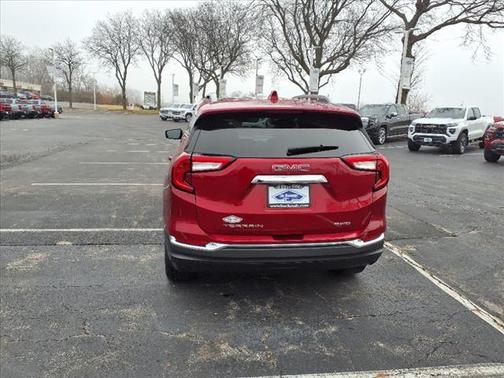 2022 GMC Terrain SLT