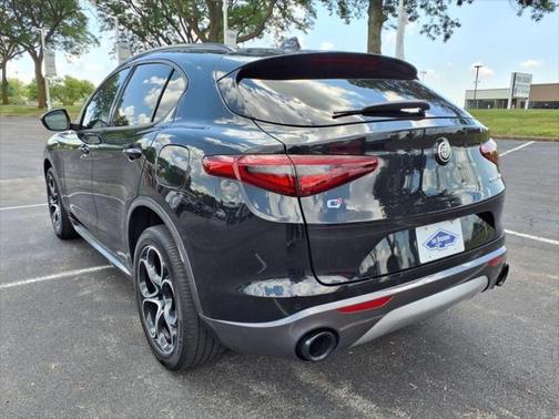2022 Alfa Romeo Stelvio Ti