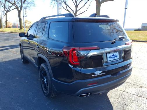 2021 GMC Acadia AWD AT4