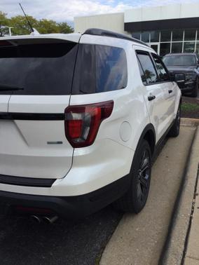 2018 Ford Explorer Sport