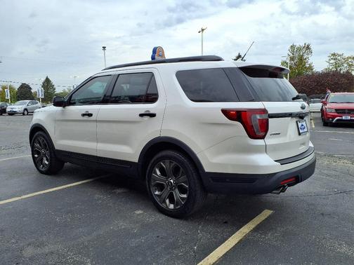 2018 Ford Explorer Sport