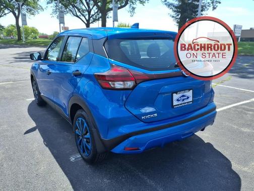 2021 Nissan Kicks S