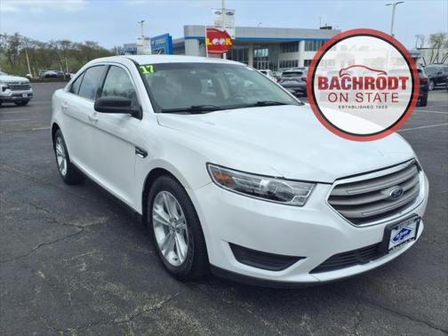 2017 Ford Taurus SE
