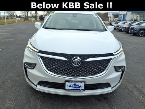 2023 Buick Enclave Avenir AWD