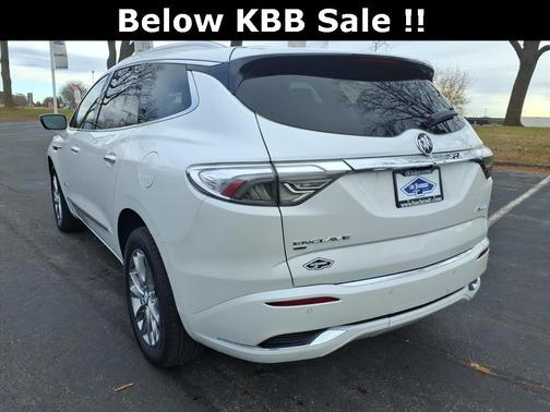 2023 Buick Enclave Avenir AWD